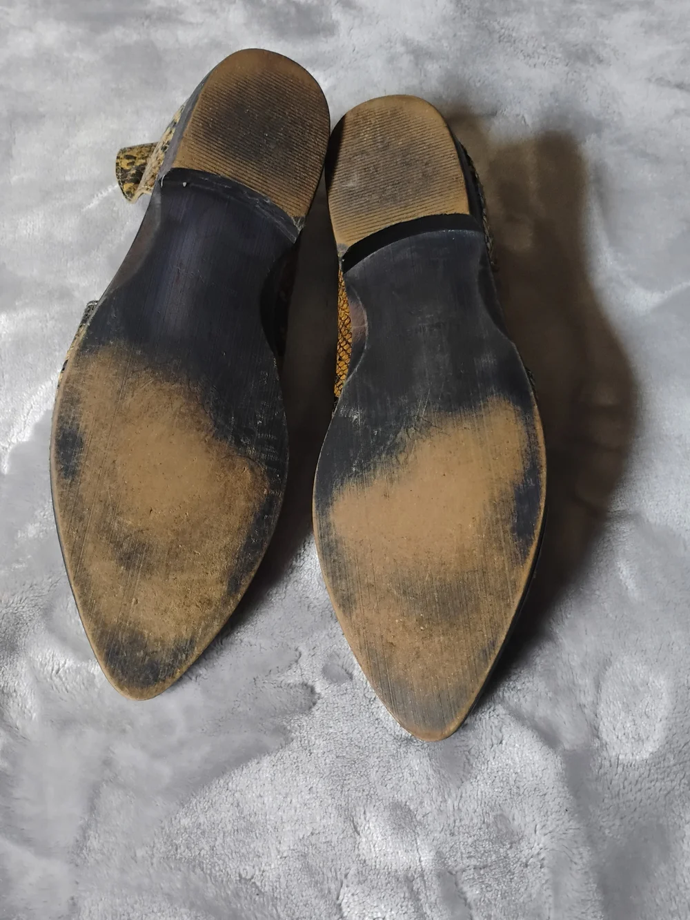 .Free People Royale Flat Snakeskin Python Leather Shoes Cutout Flats Sz 39 / 8.5